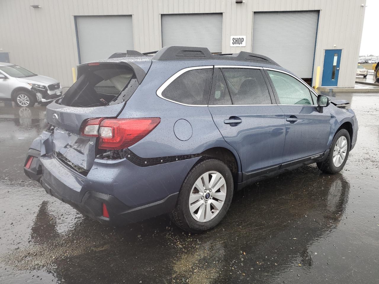 2018 Subaru Outback - Image 3