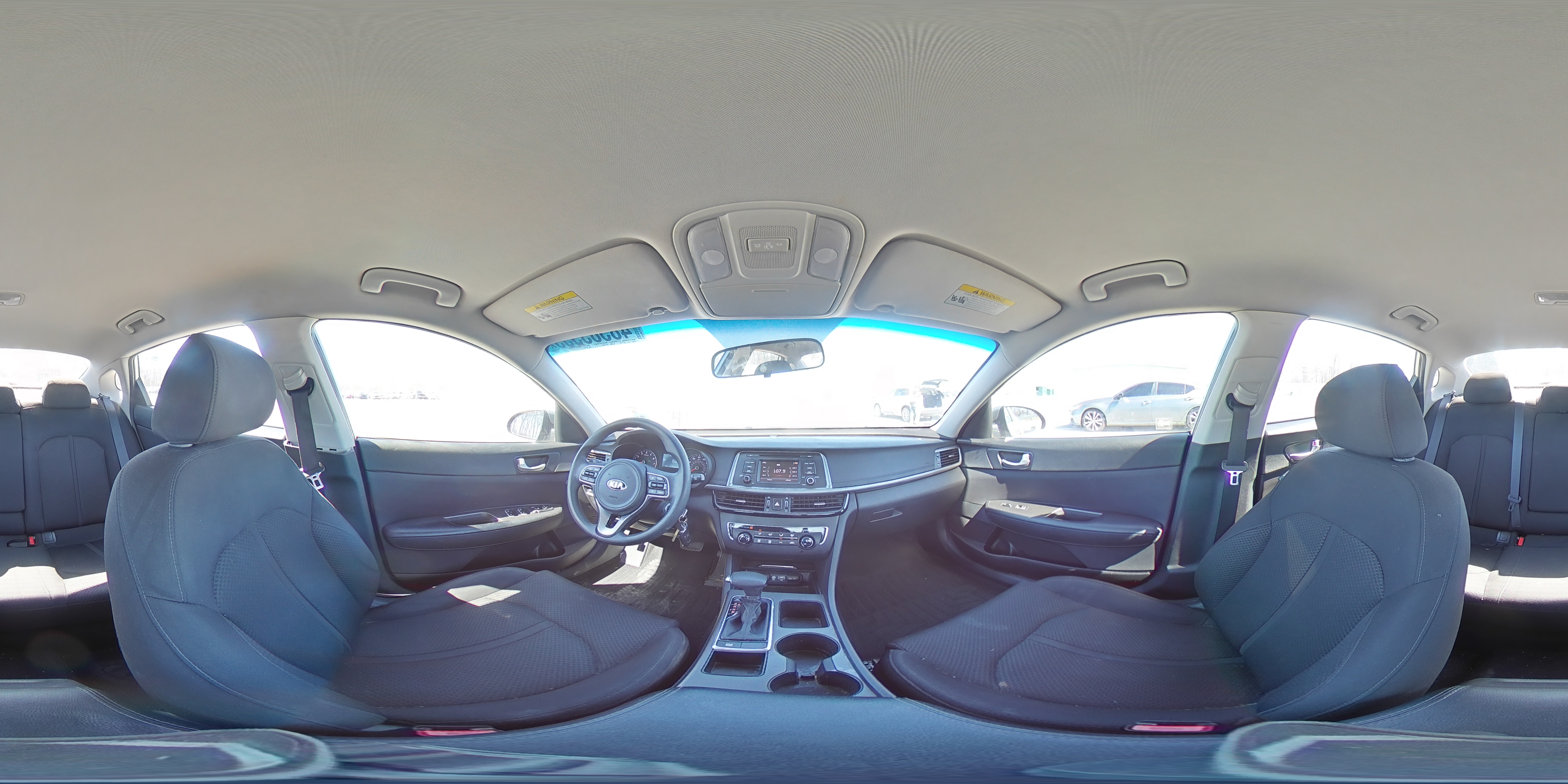 2016 Kia Optima - Image 13