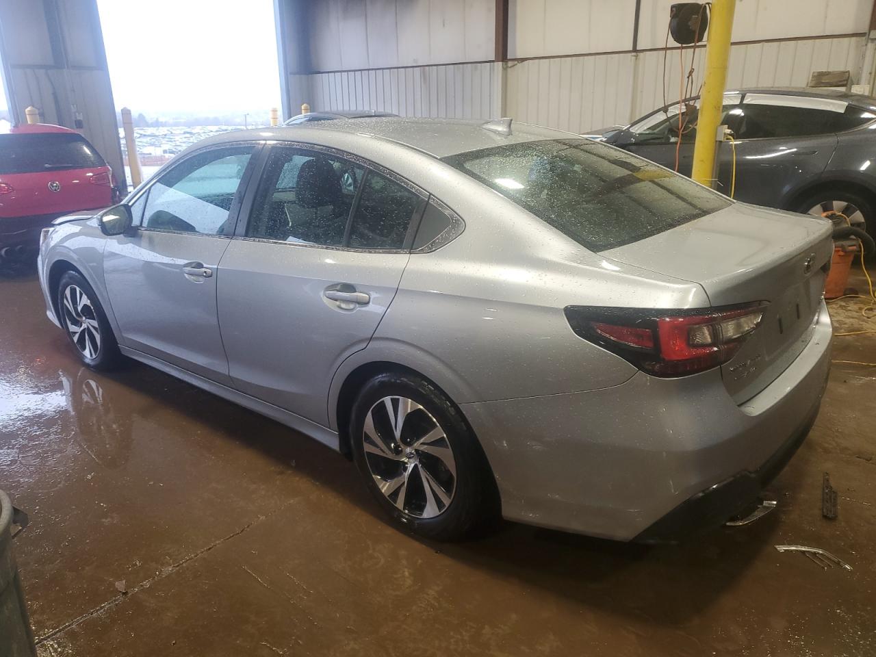 2021 Subaru Legacy - Image 2