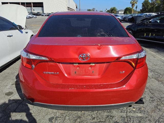 Sedans TOYOTA COROLLA 2016 Czerwony