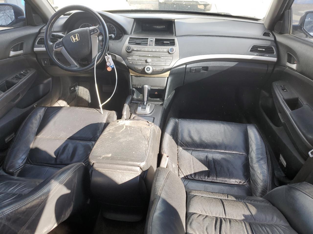 2012 Honda Accord - Image 8