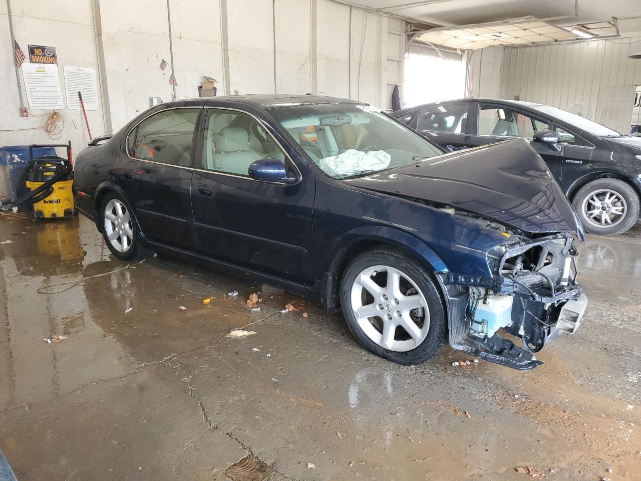 2003 Nissan Maxima - Image 4