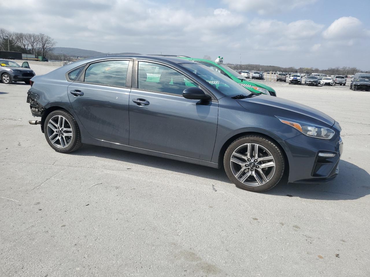 2019 Kia Forte - Image 4
