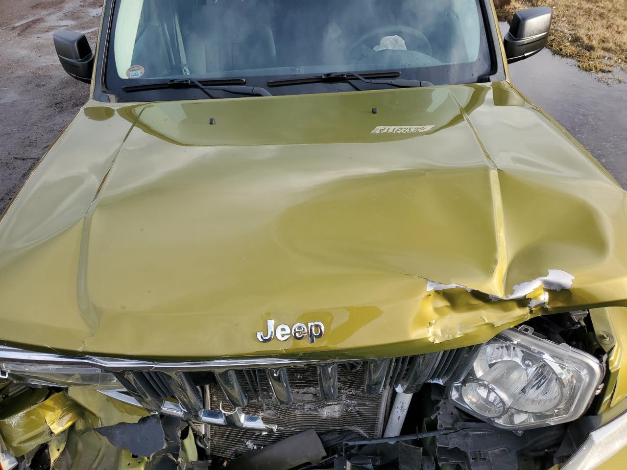 2012 Jeep Liberty (North America) - Image 12