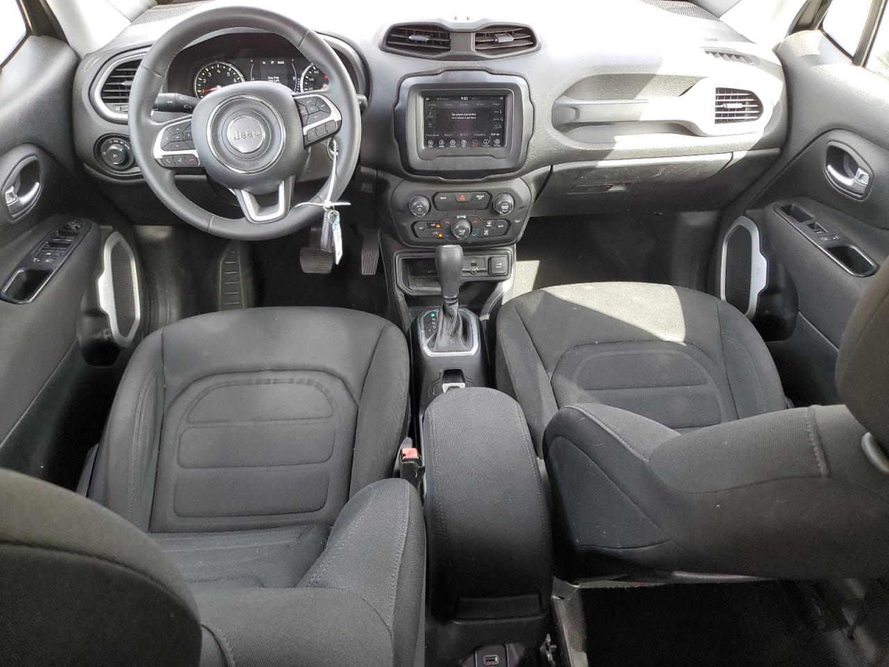 2018 Jeep Renegade - Image 8