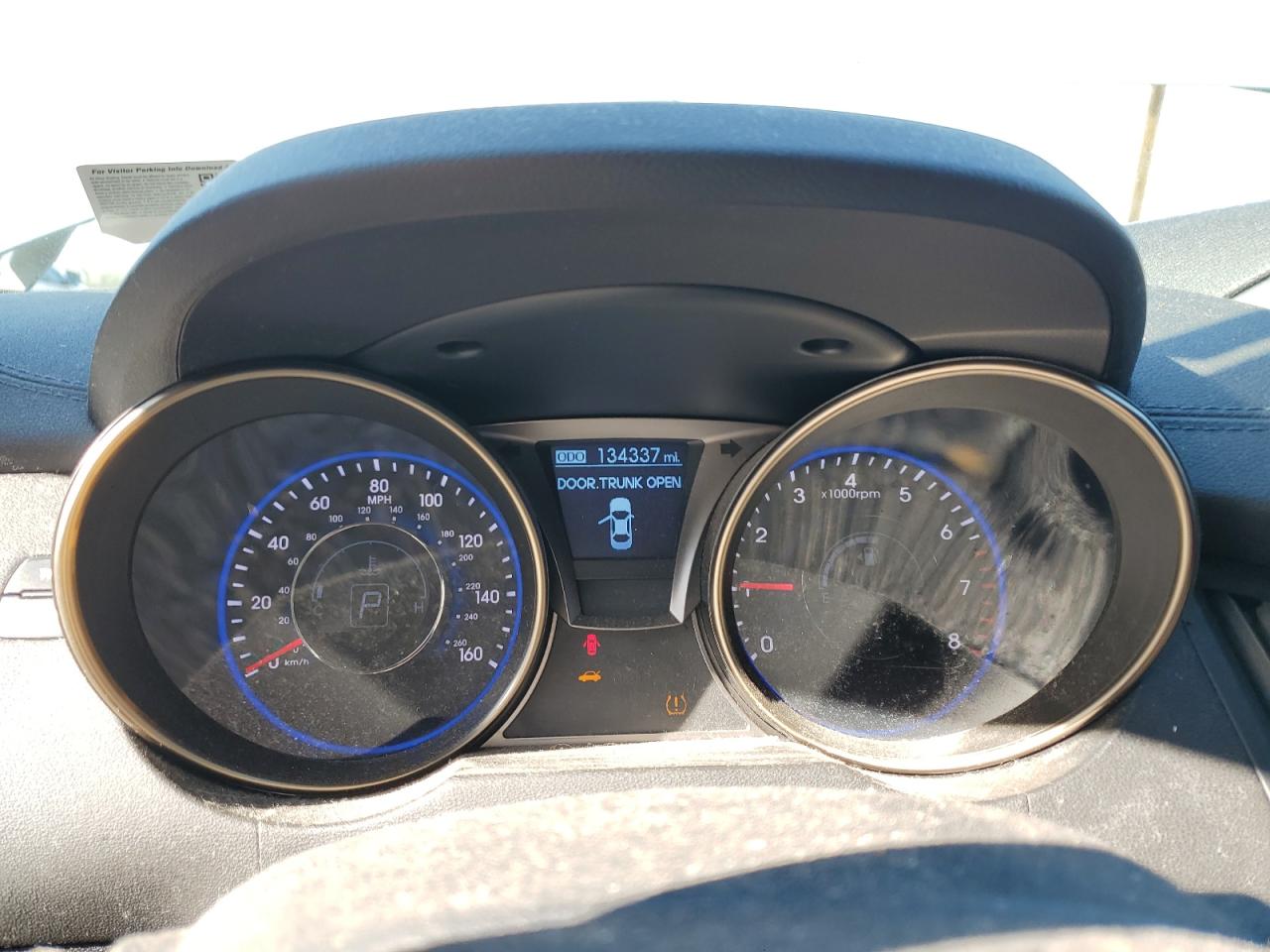 2013 Hyundai Genesis - Image 9