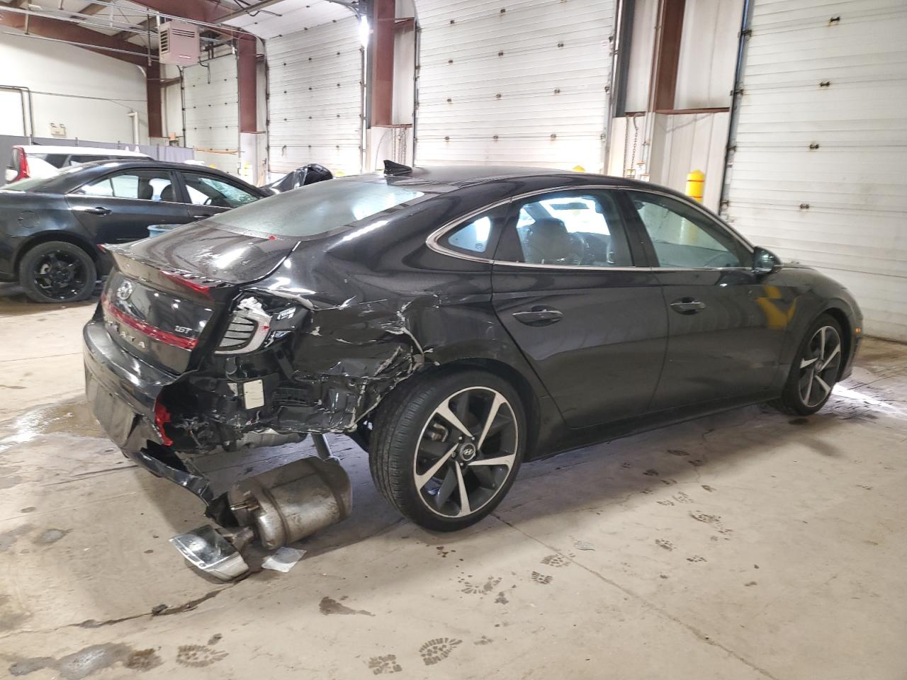 2021 Hyundai Sonata - Image 3