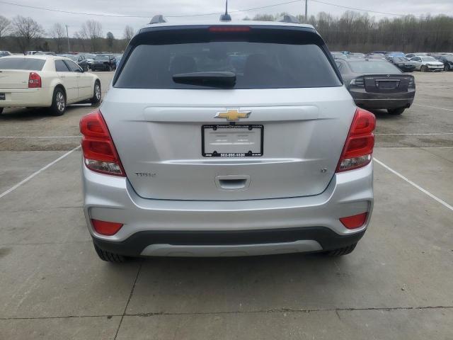  CHEVROLET TRAX 2020 Серебристый