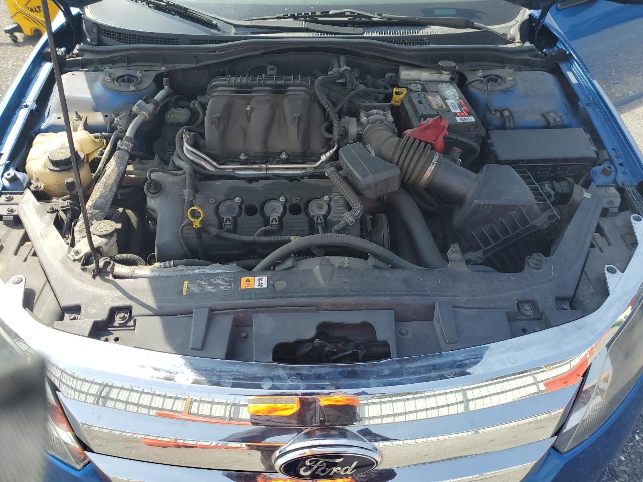 2012 Ford Fusion - Image 12