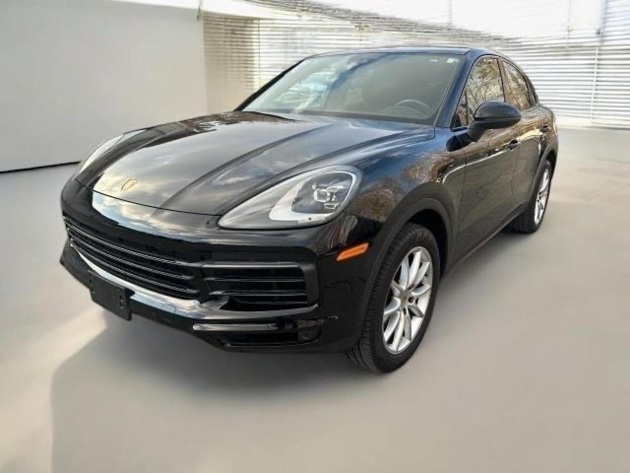 2020 Porsche Cayenne - Image 2