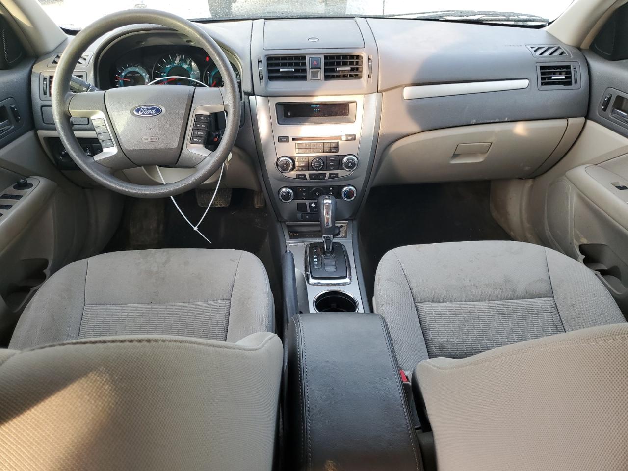 2010 Ford Fusion - Image 8