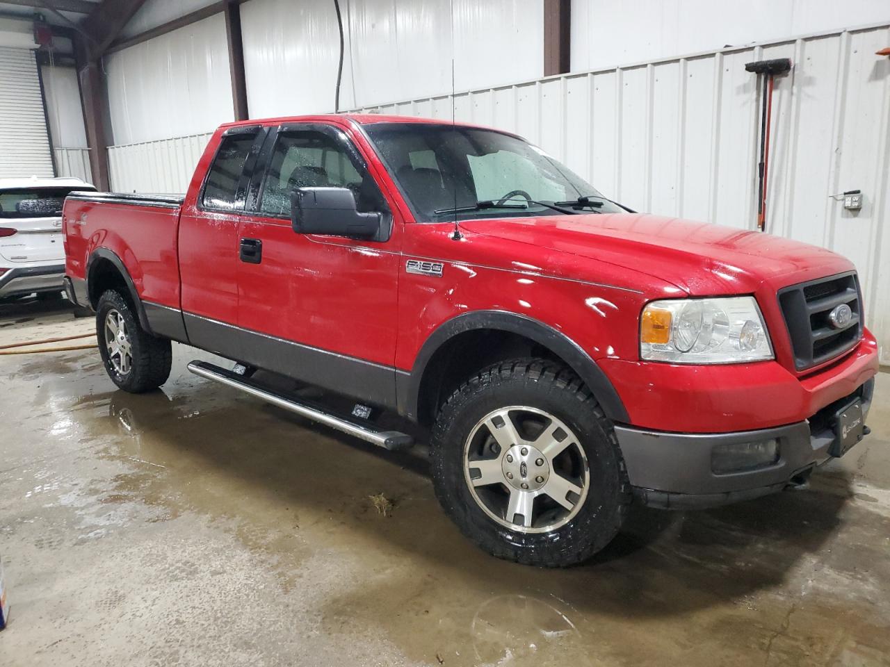 2005 Ford F-150 - Image 4