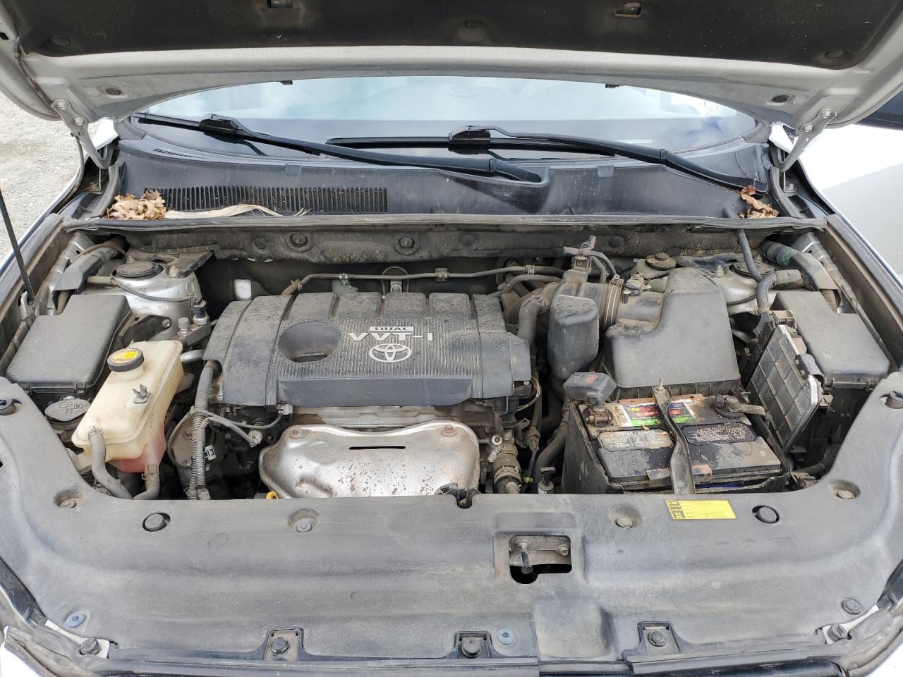 2010 Toyota RAV 4 - Image 12