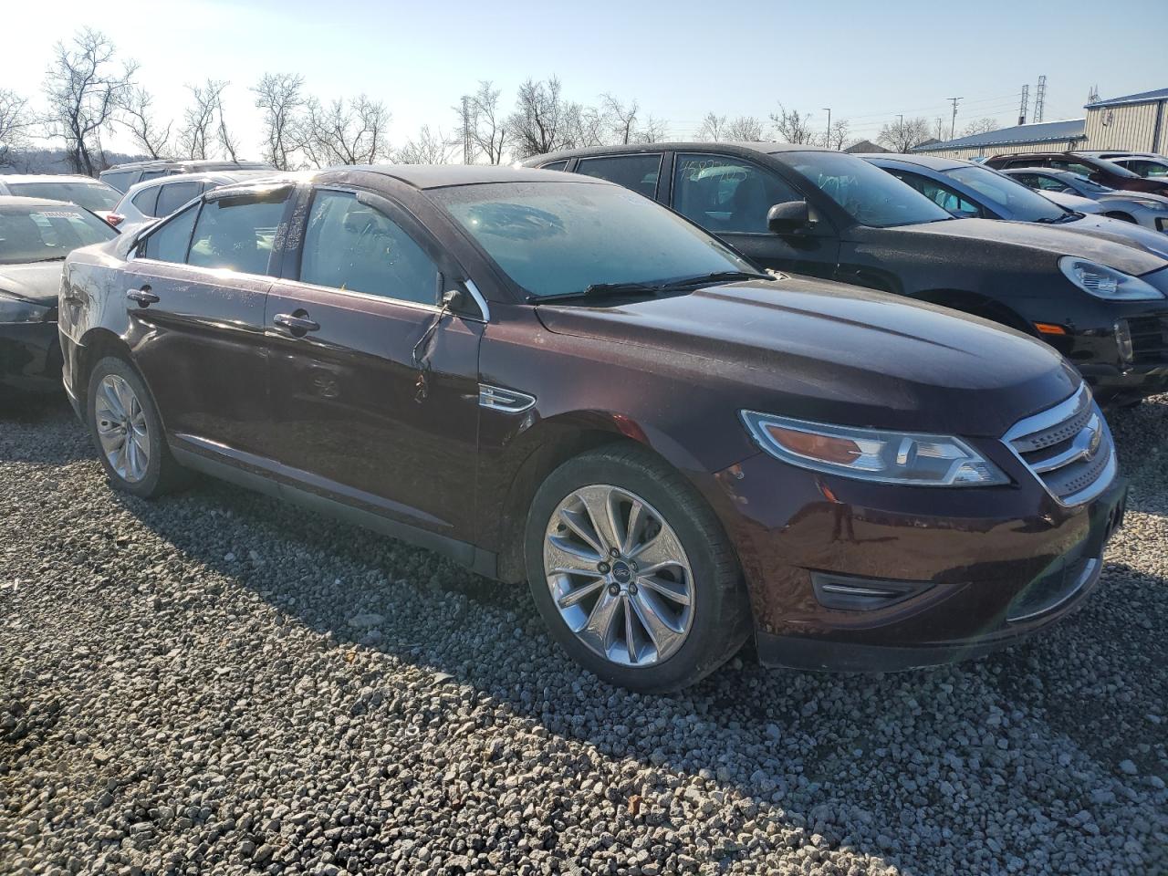 2010 Ford Taurus - Image 4