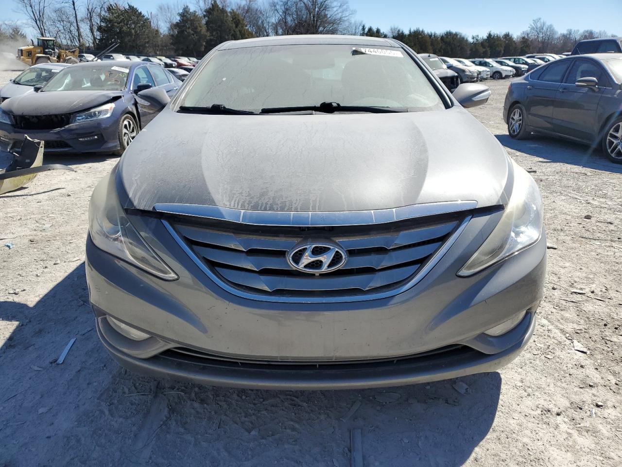 2012 Hyundai Sonata - Image 5
