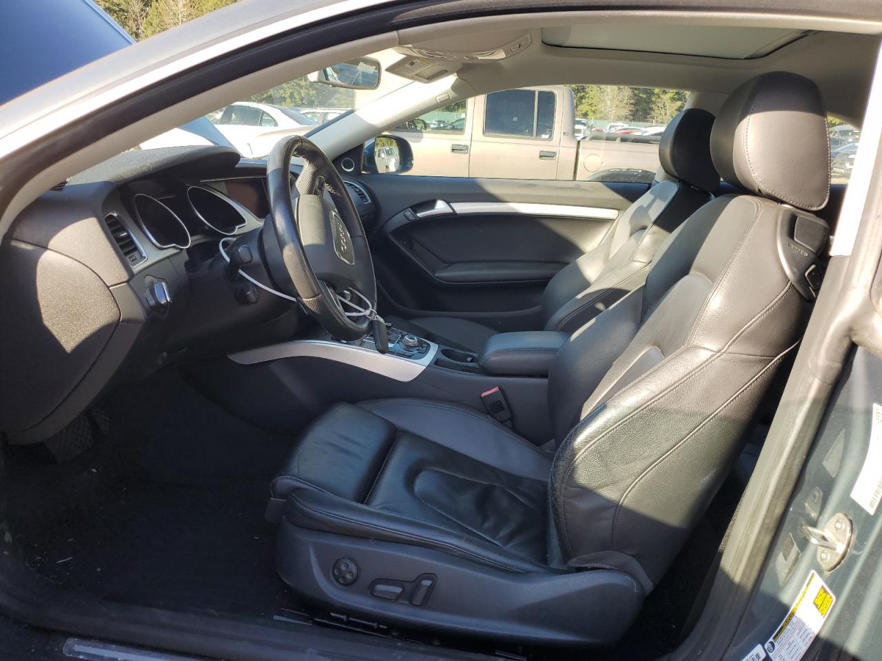 2010 Audi A5 Premium Plus VIN: WAULFAFR9AA055515 Lot: 48198695