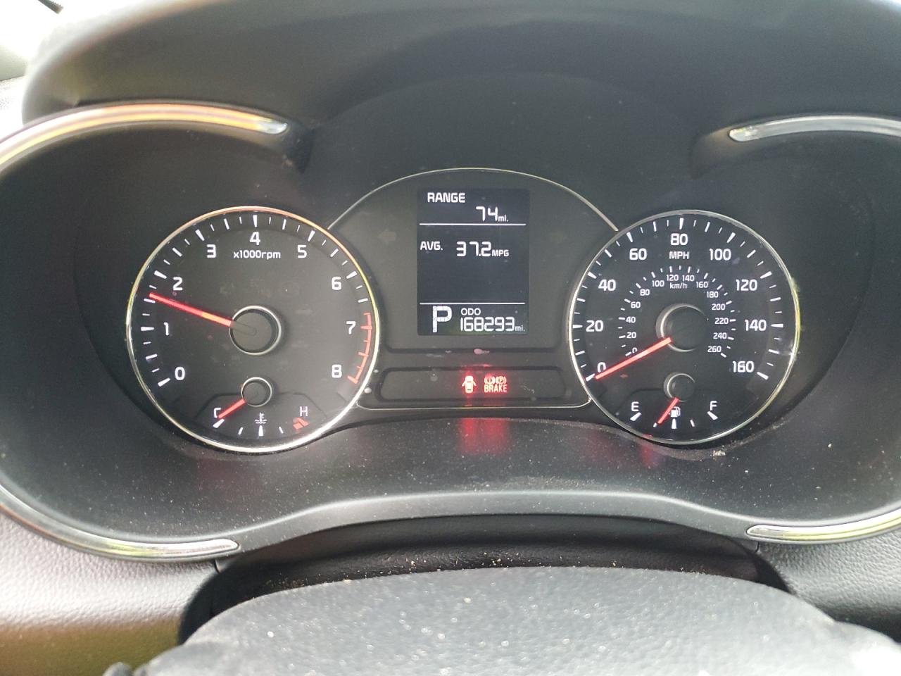 2016 Kia Forte - Image 9