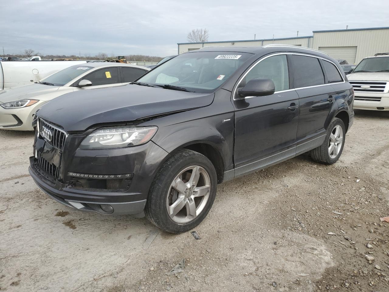 2013 Audi Q7 Premium Plus იყიდება Kansas City-ში, KS - Front End
