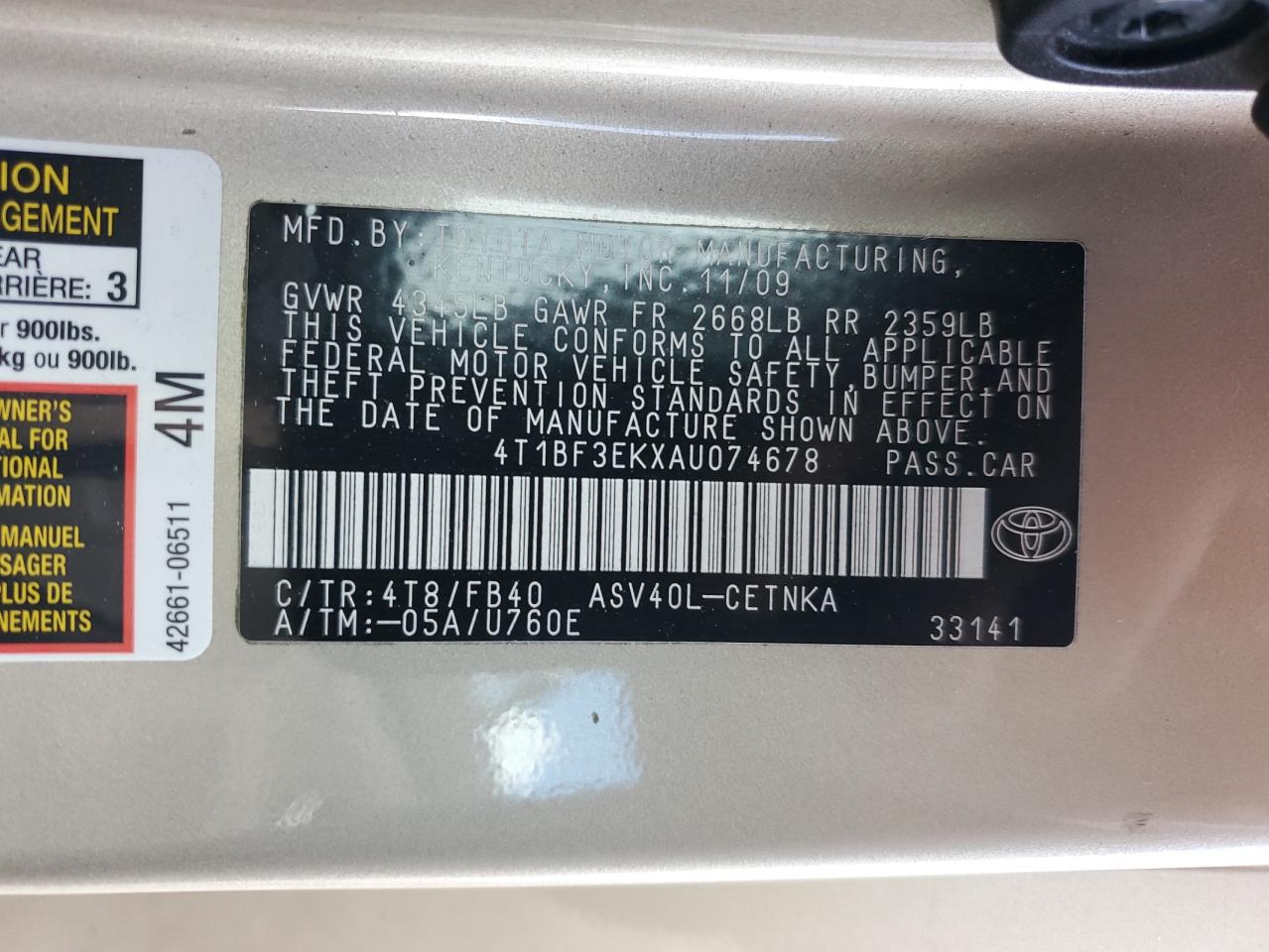 2010 Toyota Camry - Image 12