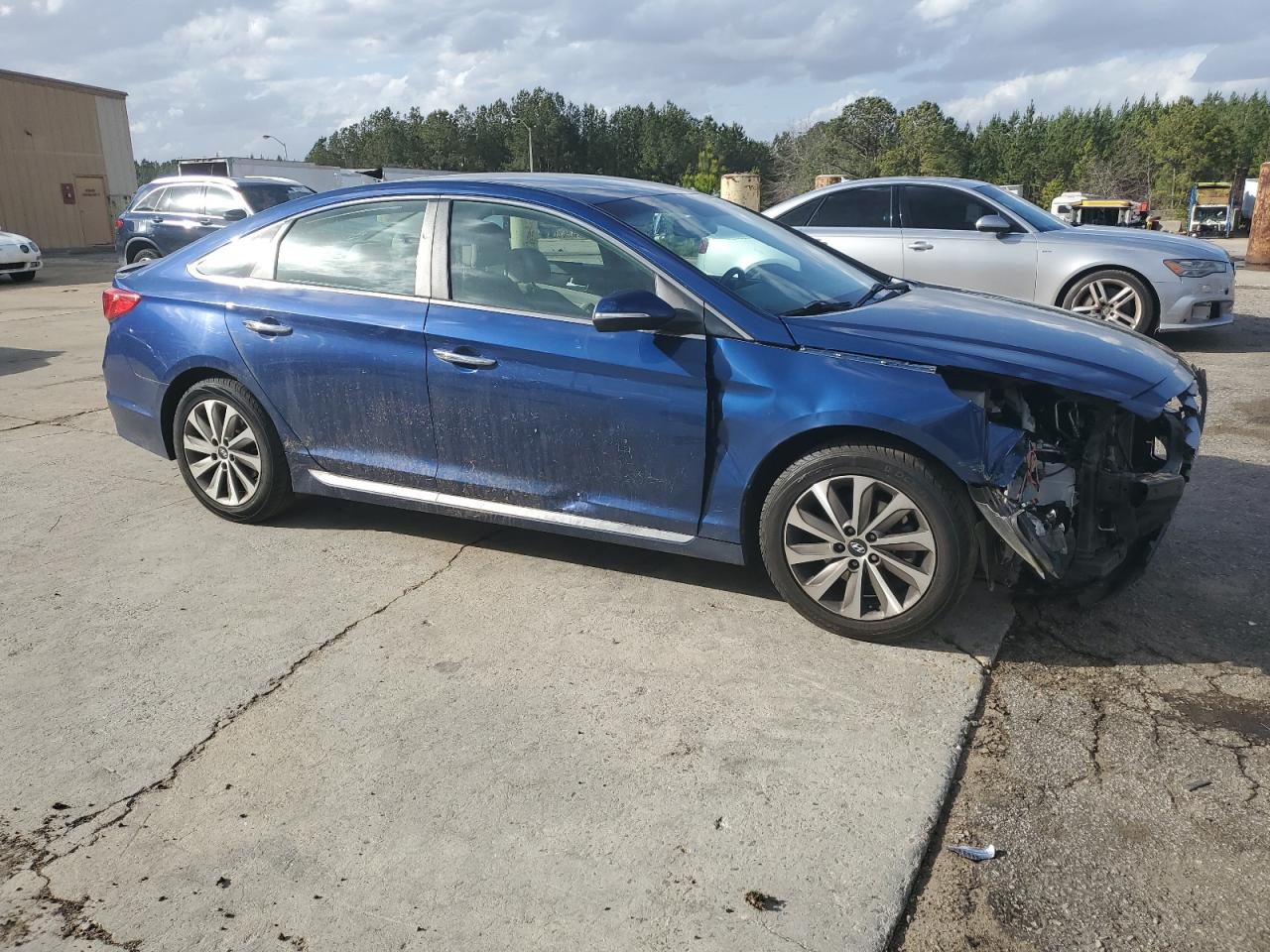 2015 Hyundai Sonata - Image 4
