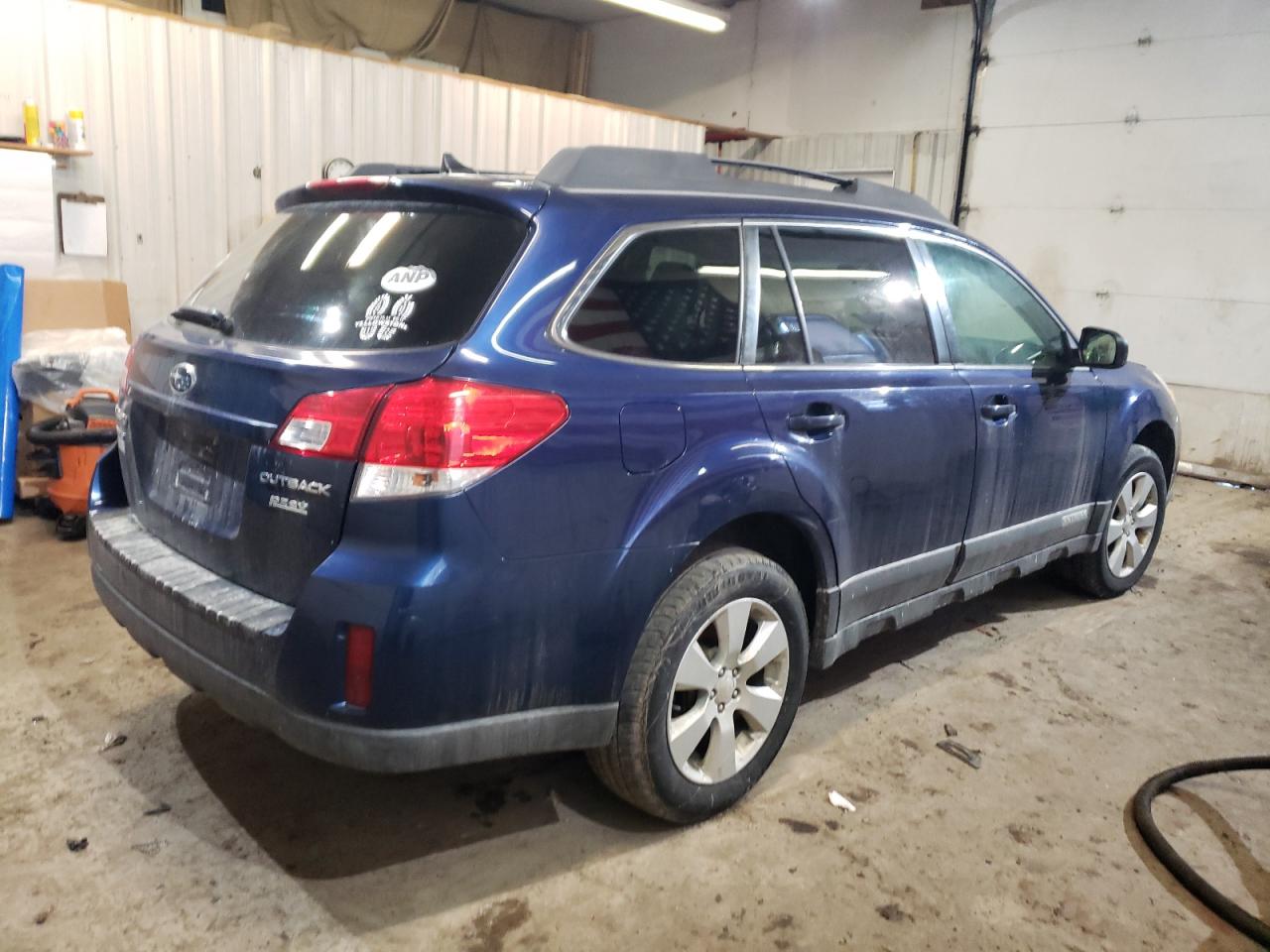 2011 Subaru Outback - Image 3