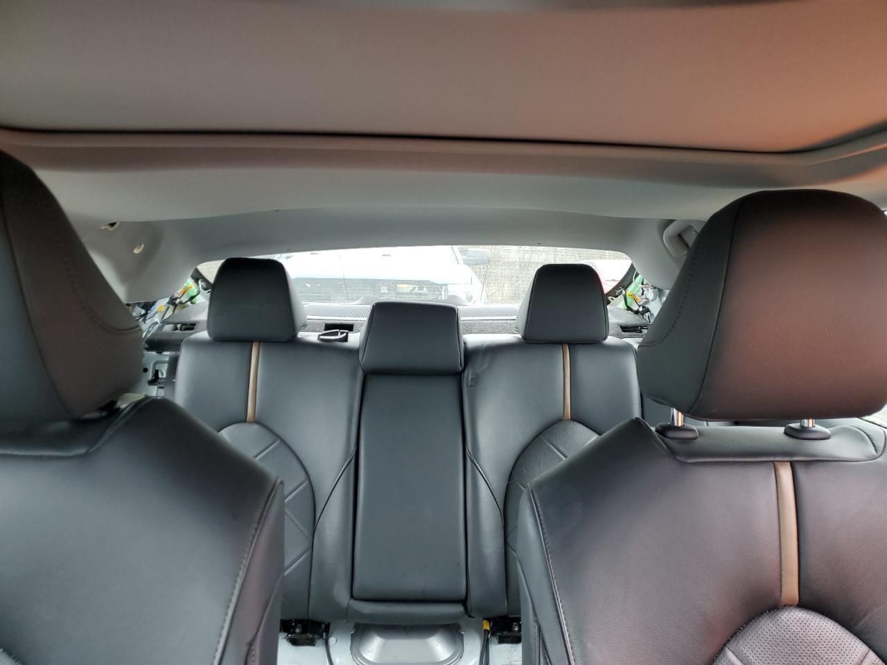 2018 Toyota Camry - Image 10
