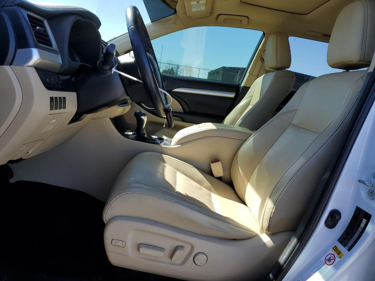 2018 Toyota Highlander - Image 7