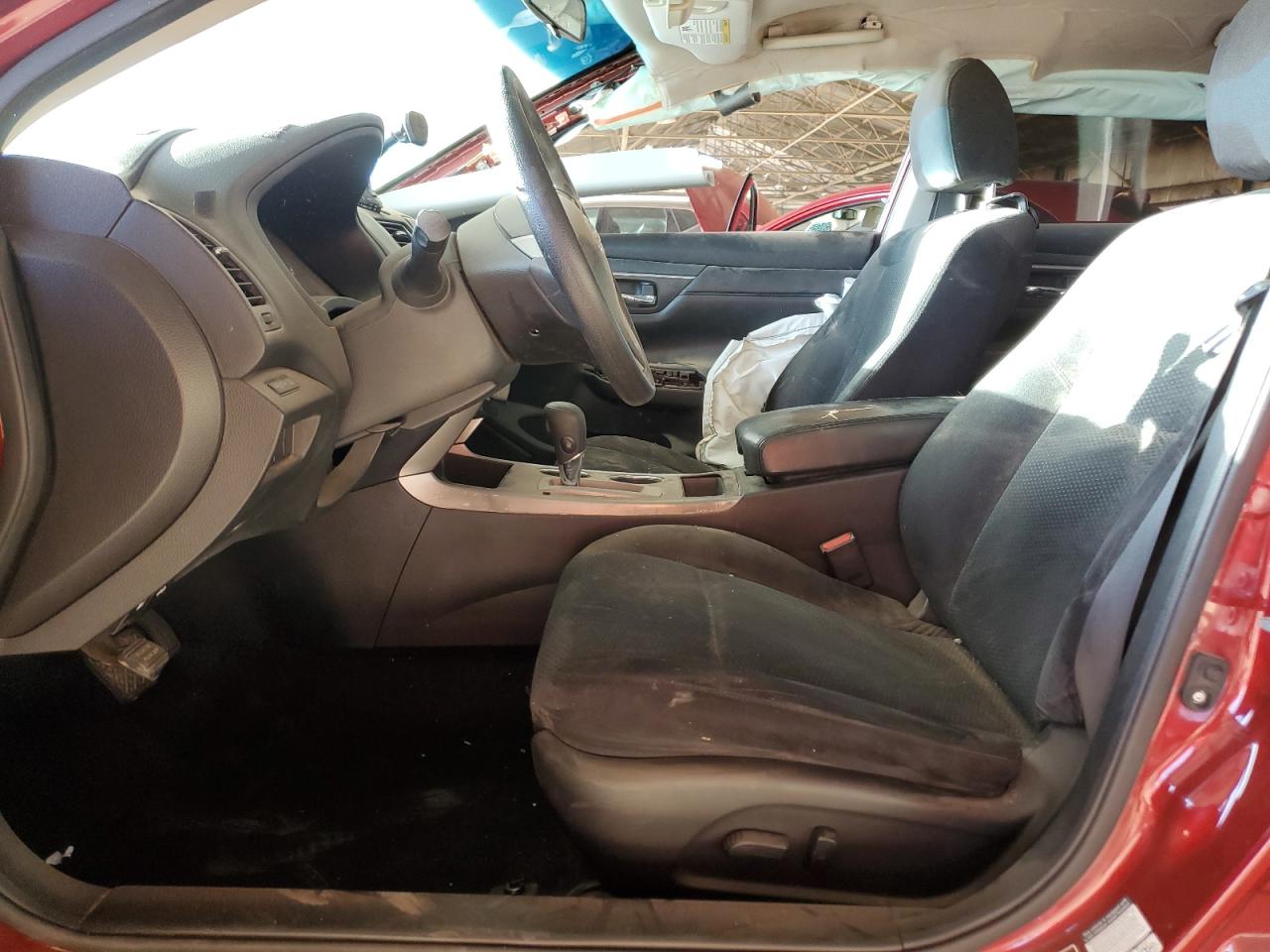 2015 Nissan Altima - Image 7