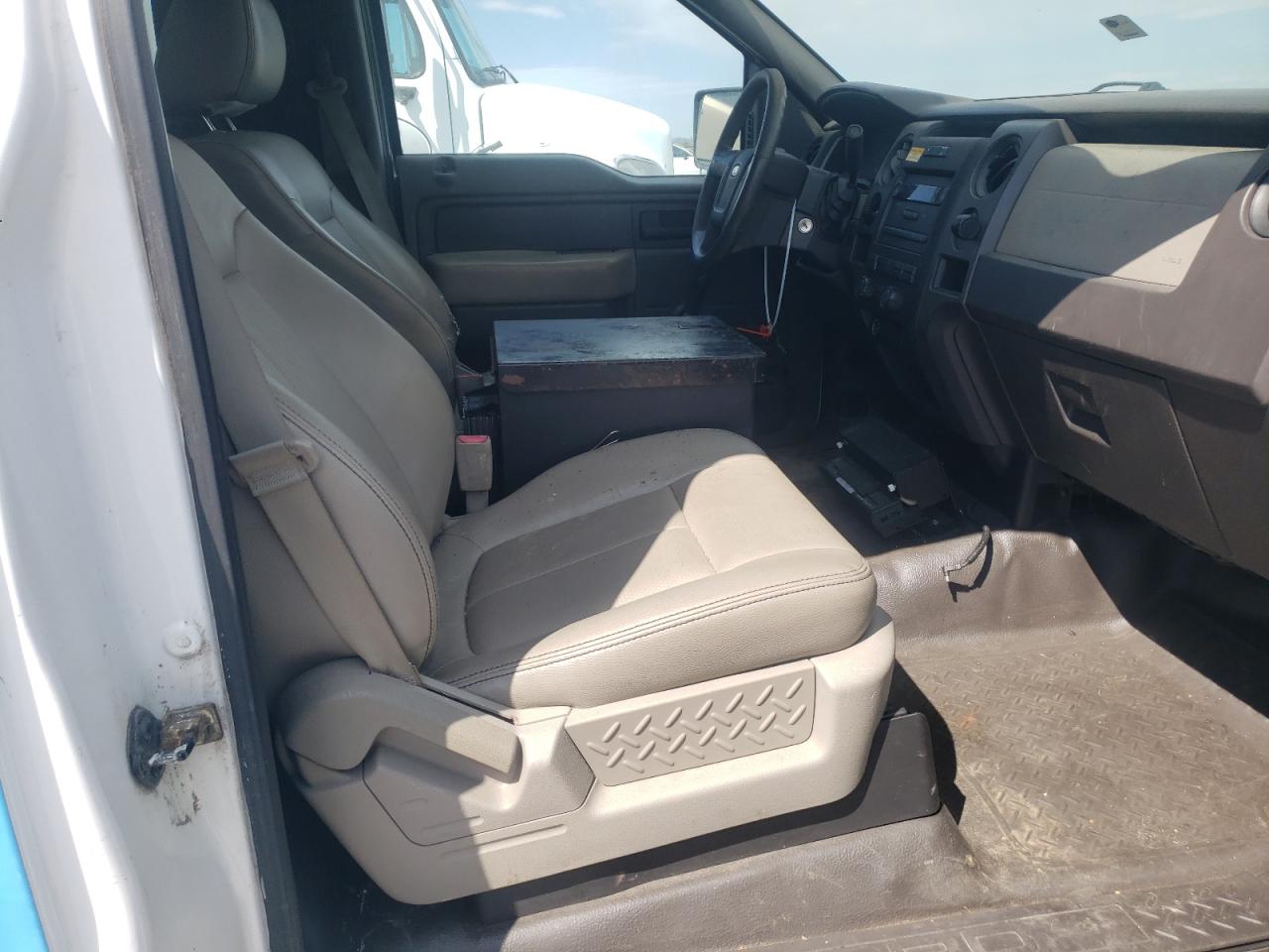 2010 Ford F150 VIN: 1FTMF1CW8AKA46672 Lot: 50920375