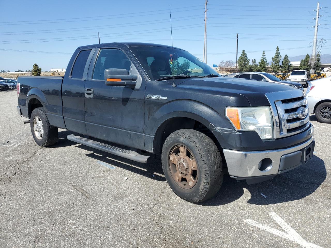 2011 Ford F-150 - Image 4