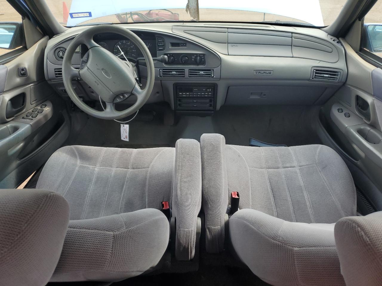 1994 Ford Taurus - Image 8