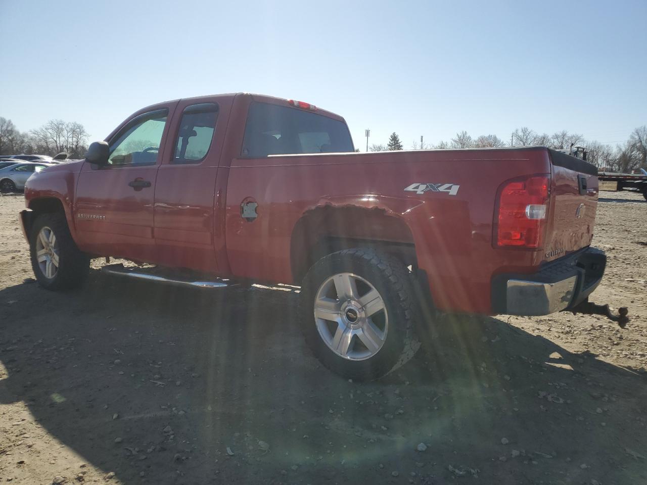 2008 Chevrolet Silverado - Image 2