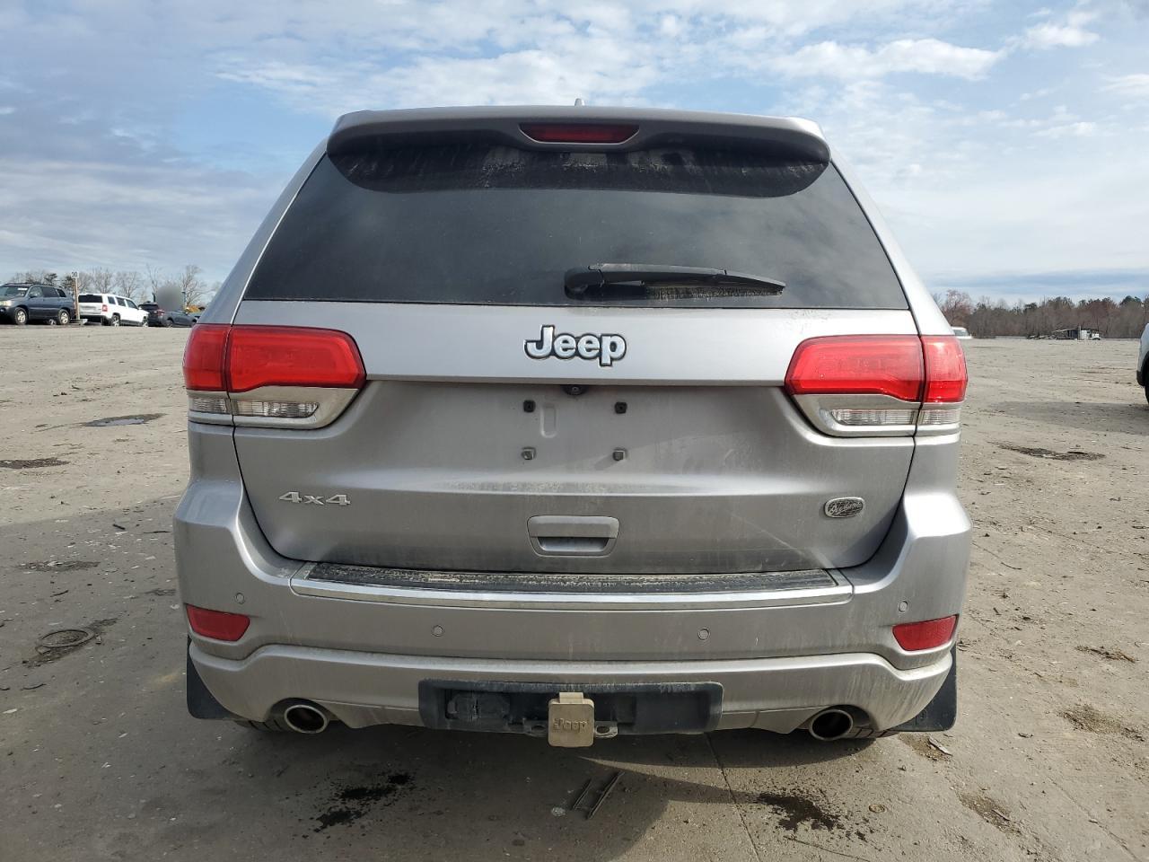 2016 Jeep Grand Cherokee - Image 6