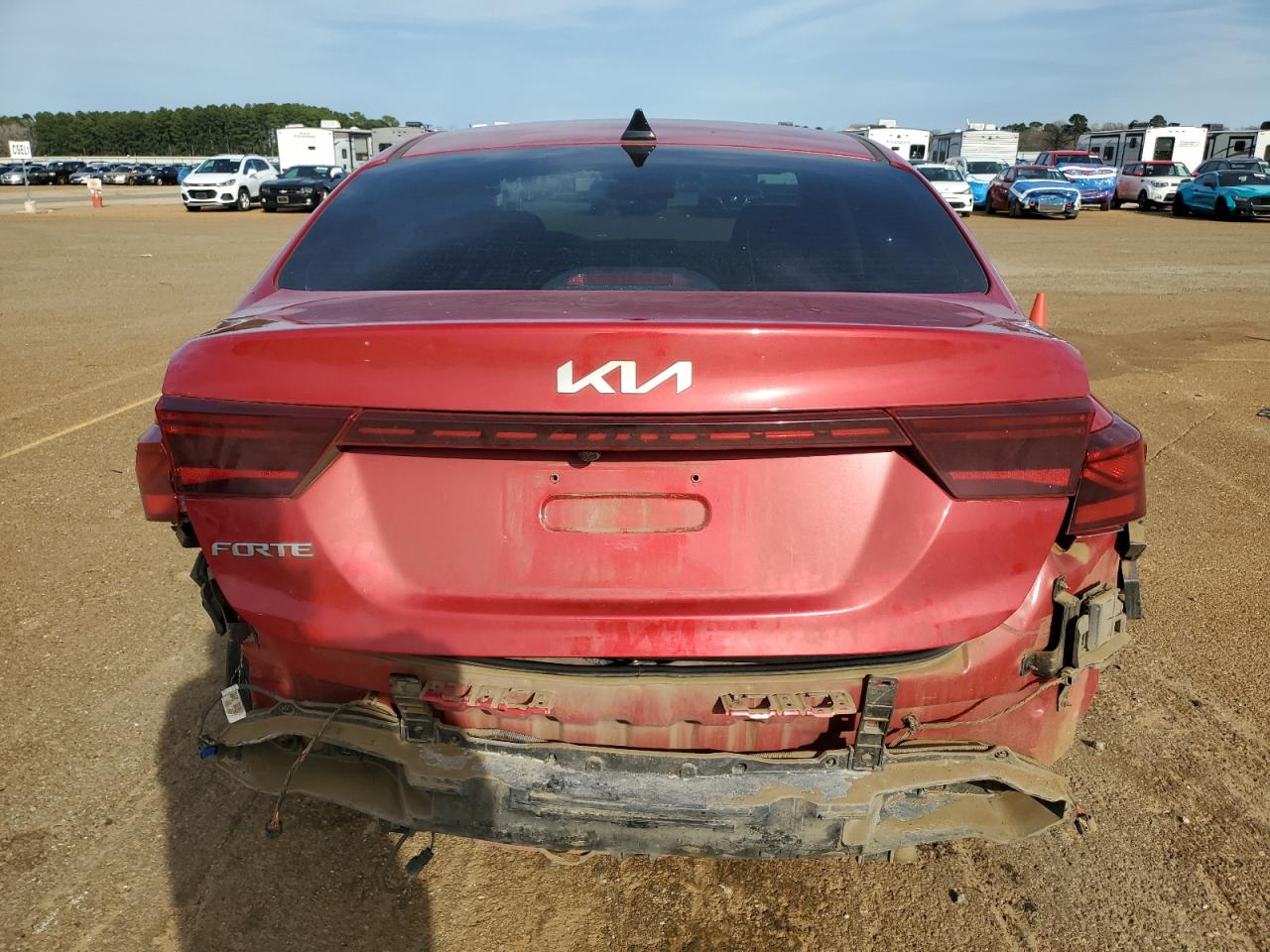 2023 Kia Forte - Image 6