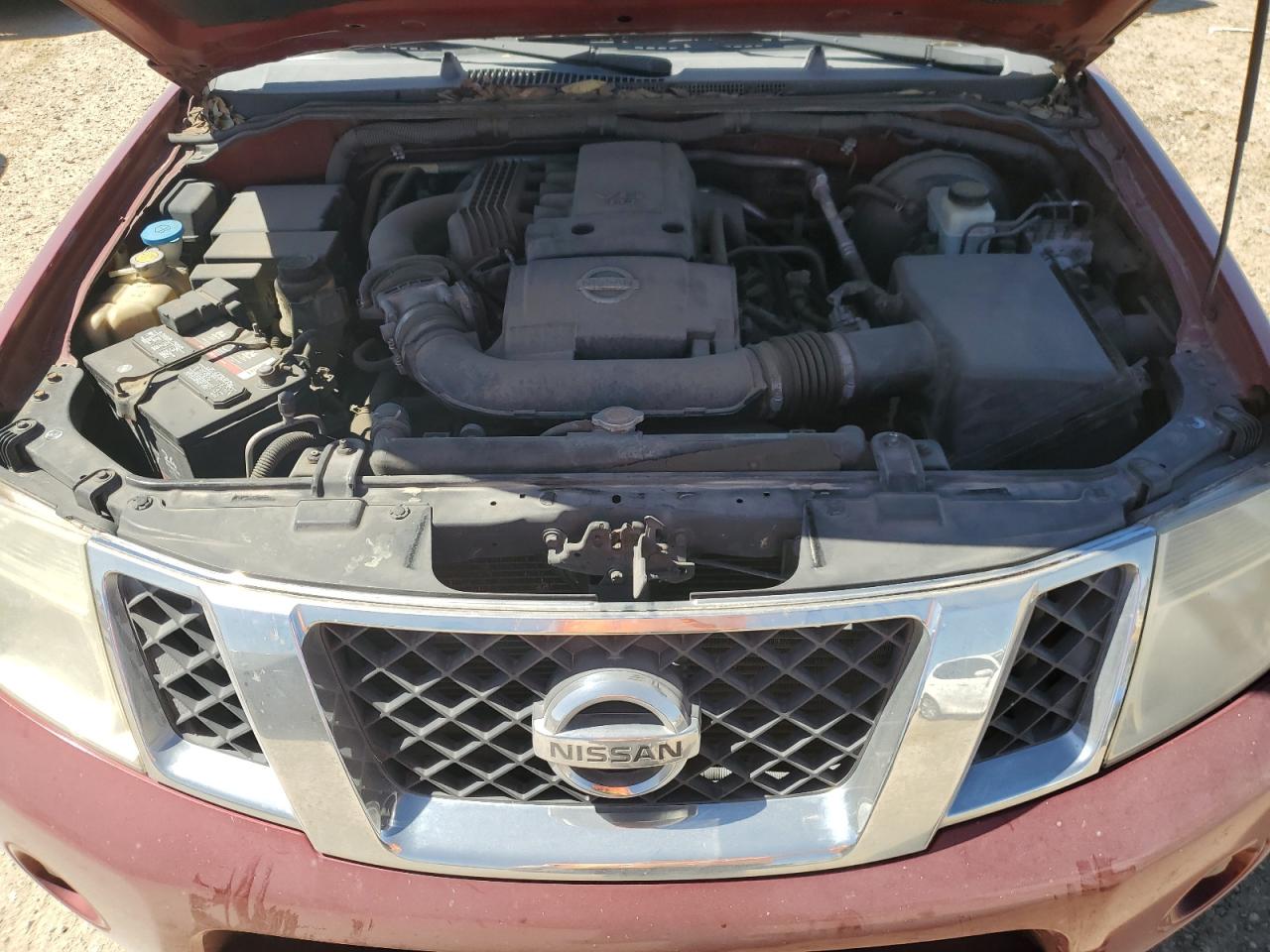 2010 Nissan Pathfinder - Image 11