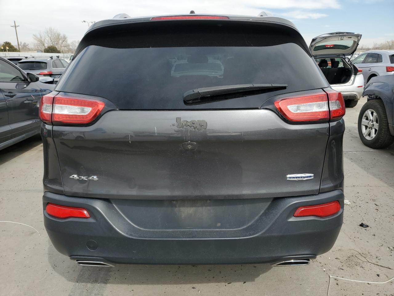2016 Jeep Grand Cherokee - Image 6