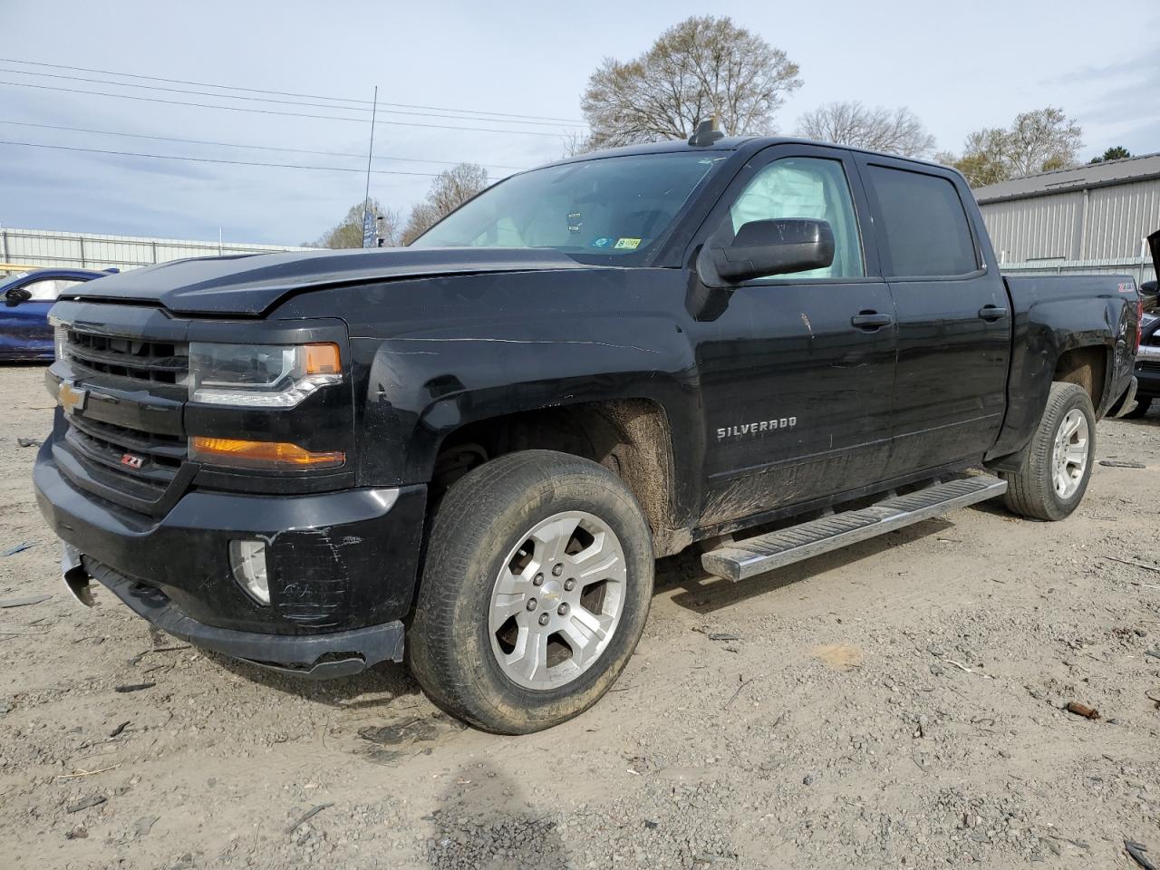 Chatham, VA에서 판매 중인 2016 Chevrolet Silverado K1500 Lt - All Over