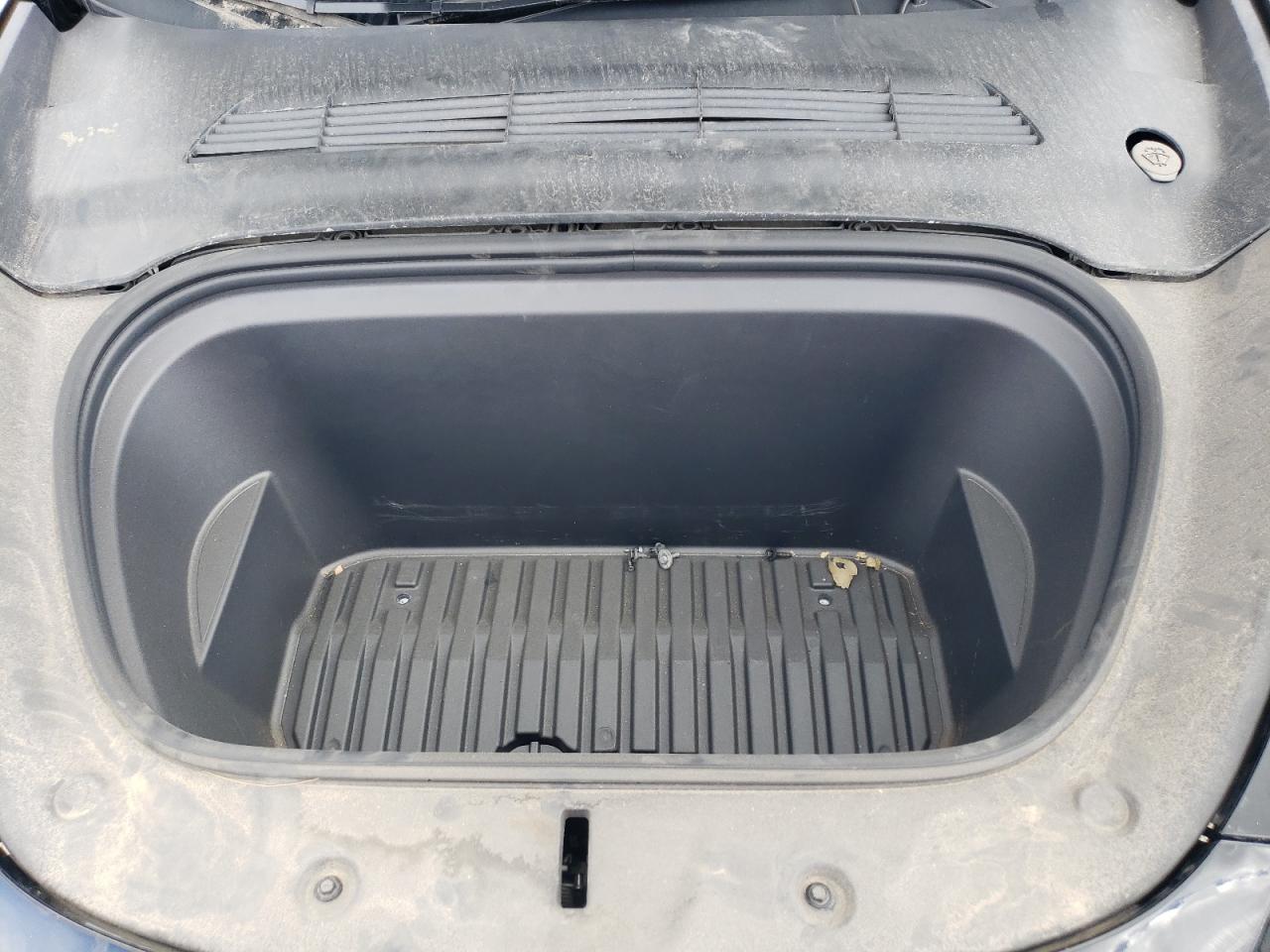 2023 Tesla Model Y VIN: 7SAYGDEE1PA057927 Lot: 86104204