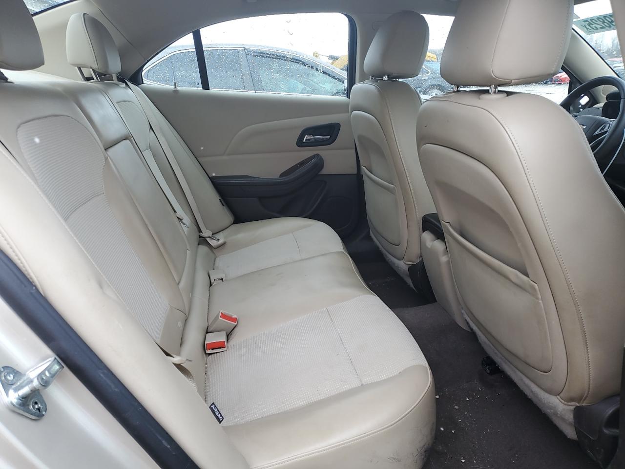 2013 Chevrolet Malibu - Image 11