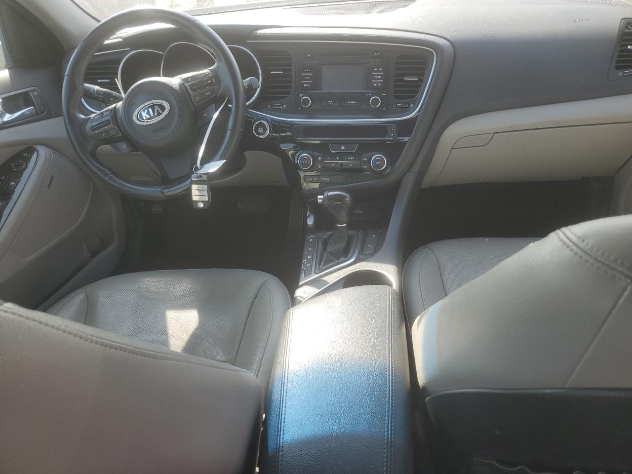 2015 Kia Optima - Image 8