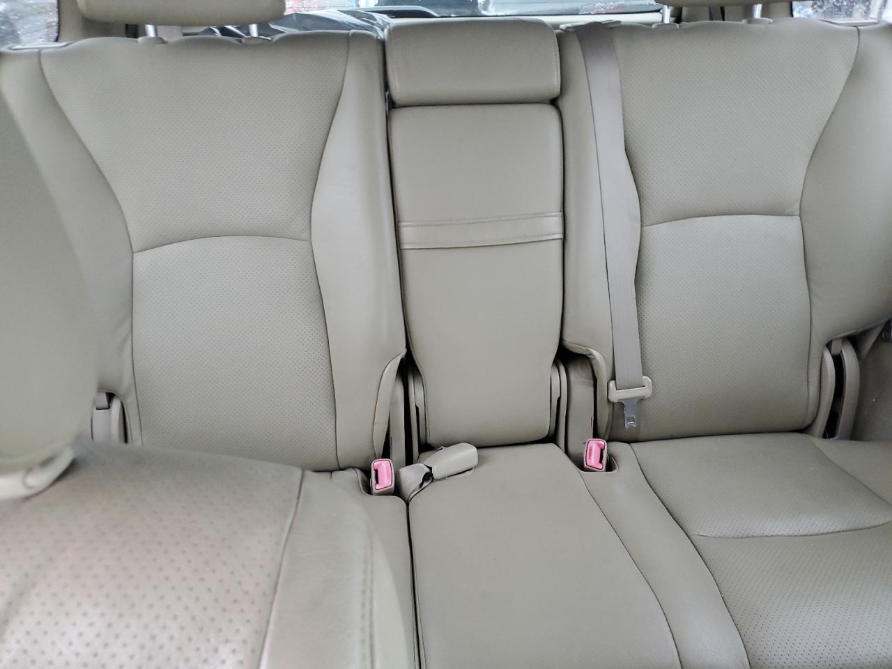2006 Toyota Highlander - Image 10