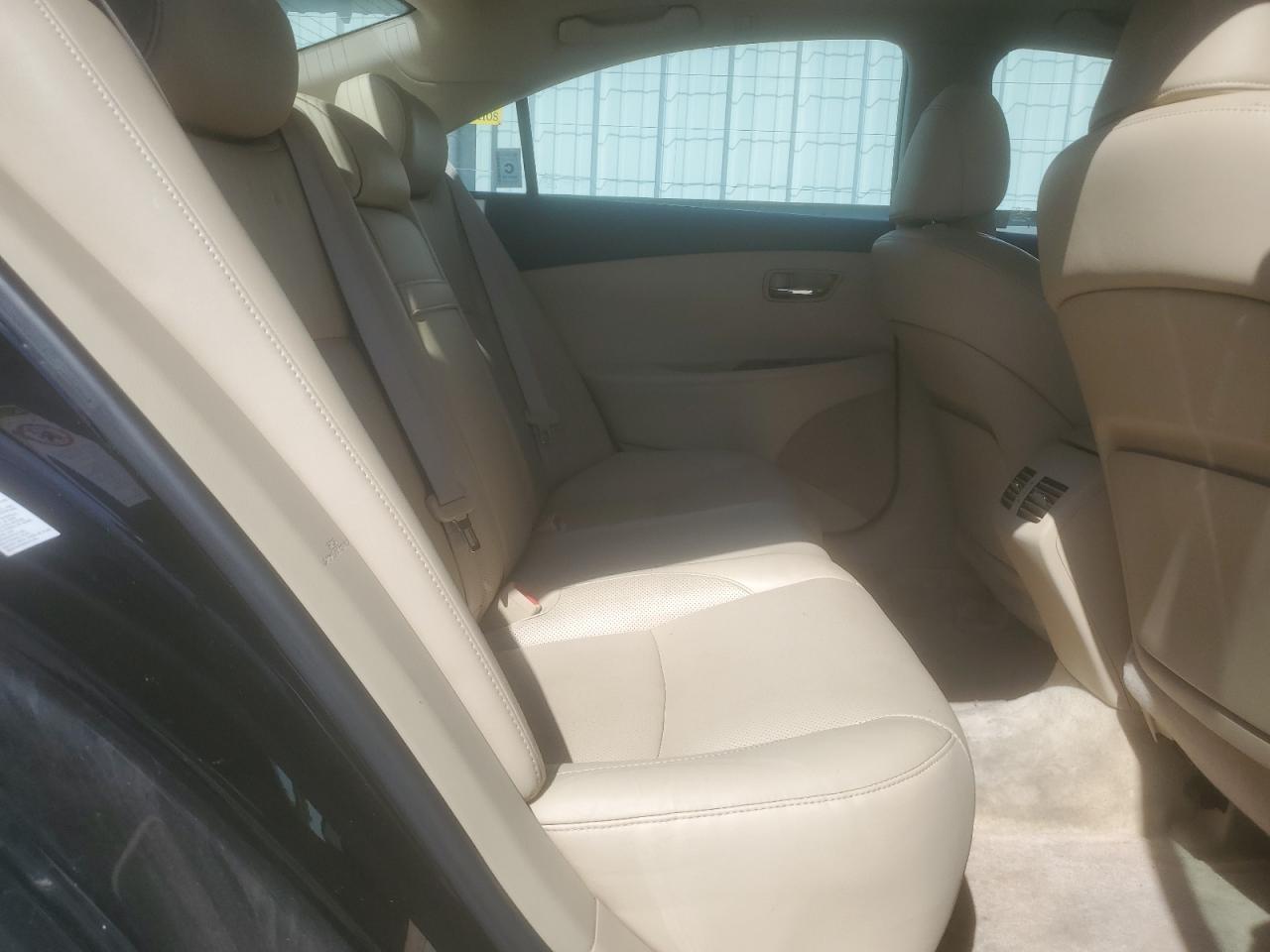 2007 Lexus ES - Image 10