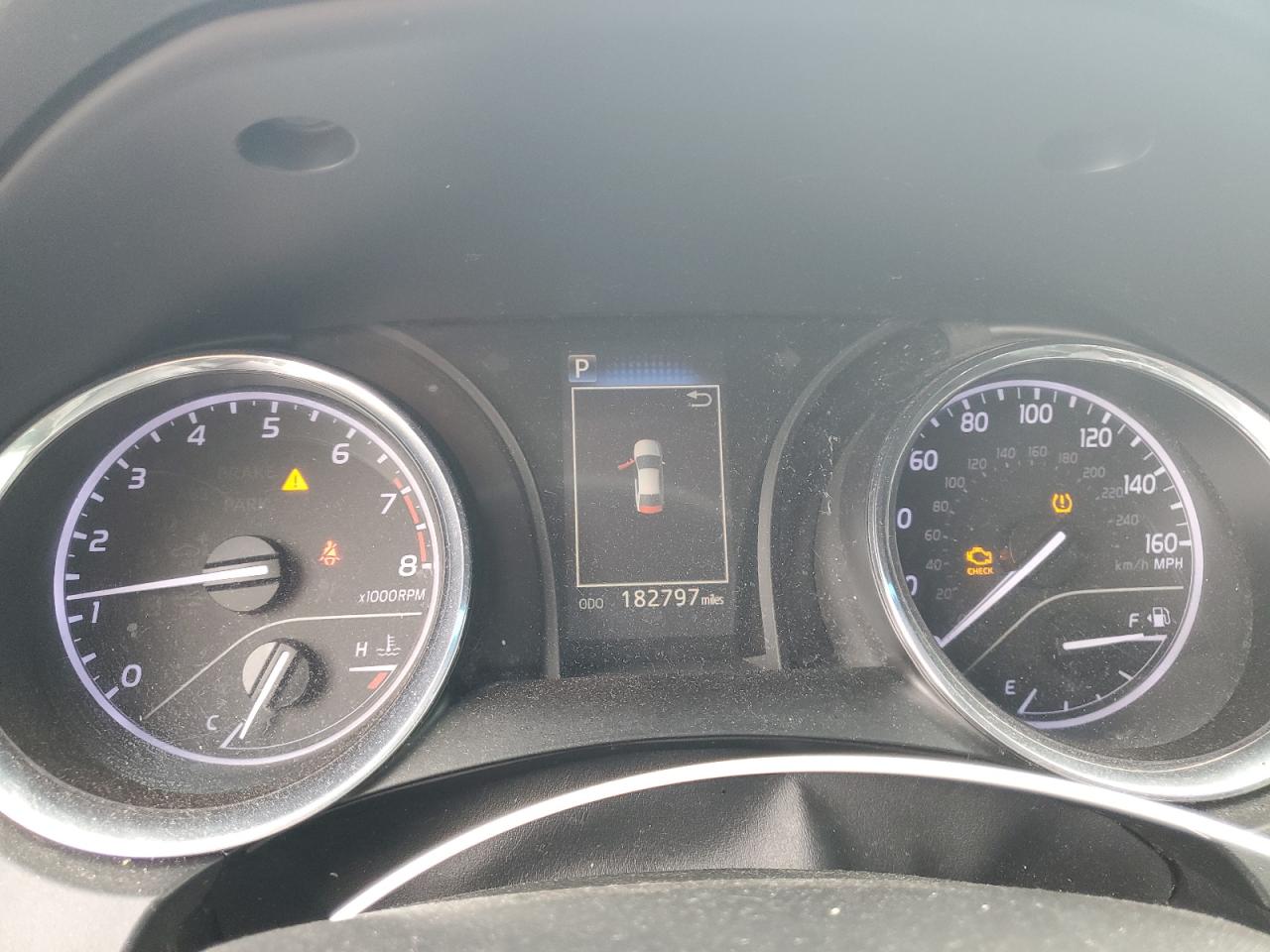 2019 Toyota Camry - Image 9