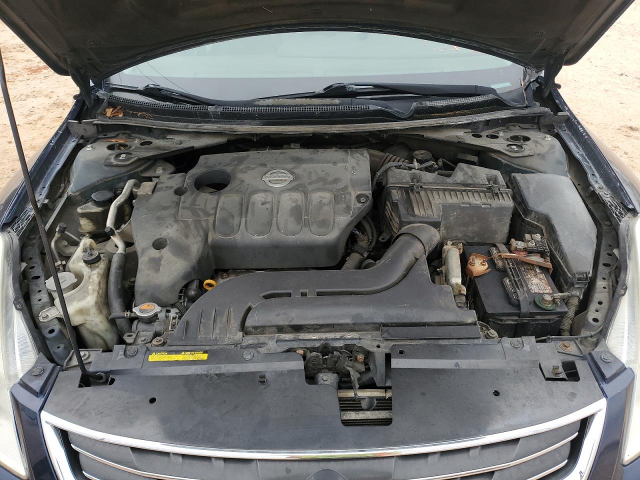 2010 Nissan Altima - Image 11