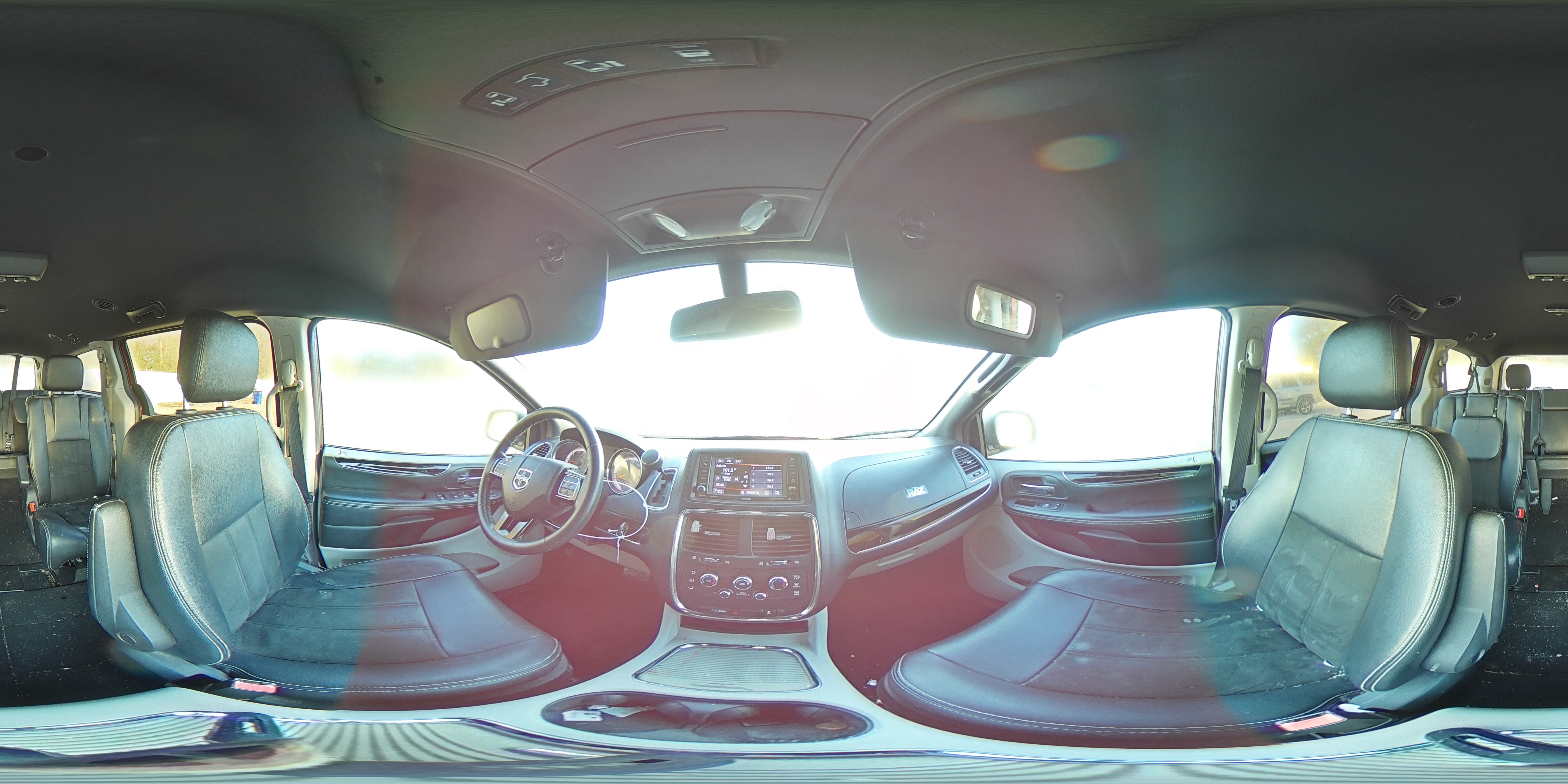 2019 Dodge Caravan - Image 14