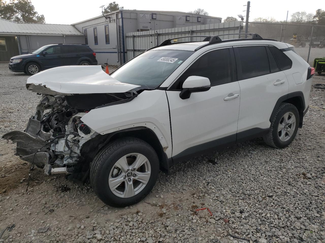 2020 Toyota Rav4 Xle for Sale in Prairie Grove, AR - Front End