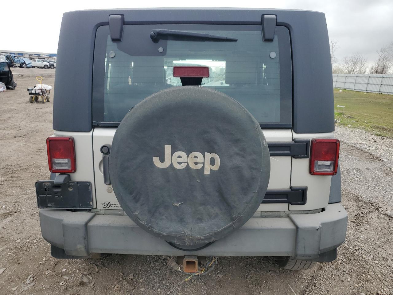2007 Jeep Wrangler - Image 6