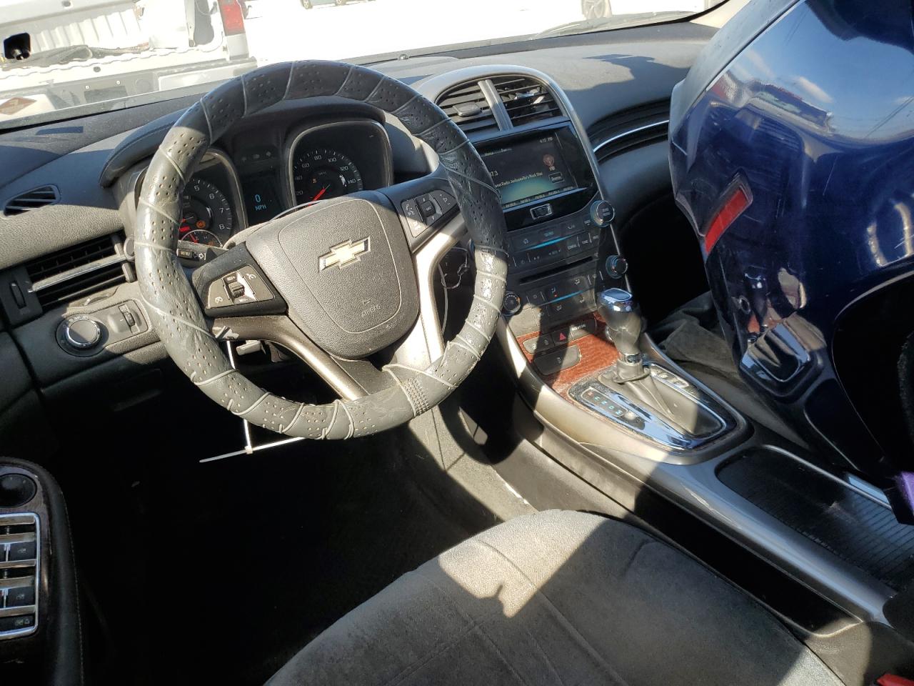 2013 Chevrolet Malibu - Image 8