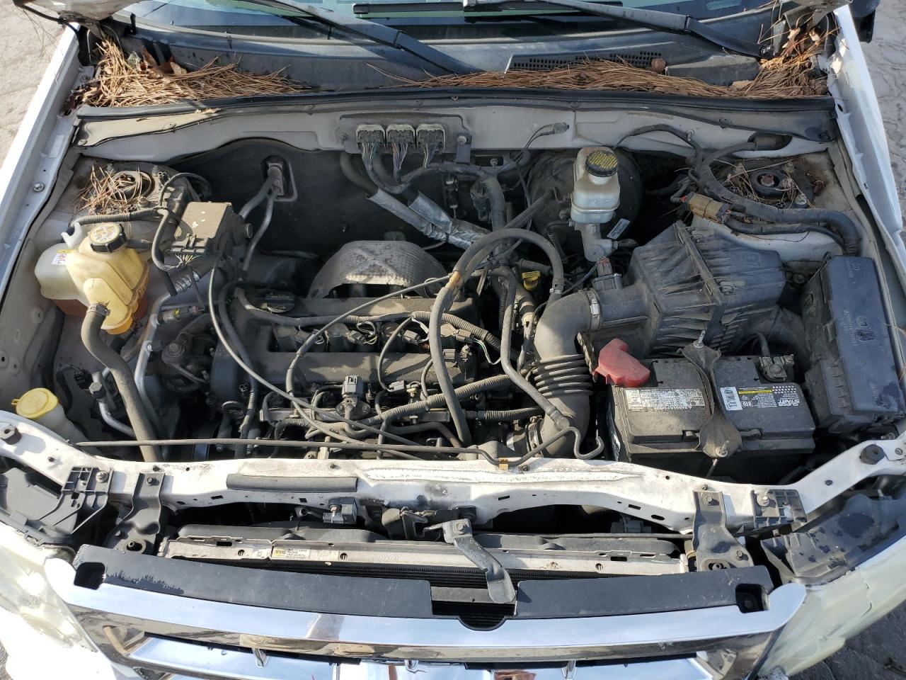 2008 Ford Escape - Image 12