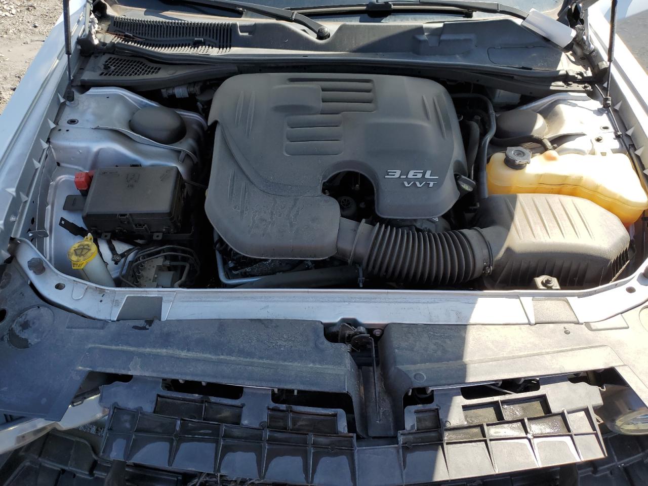 2019 Dodge Challenger - Image 11